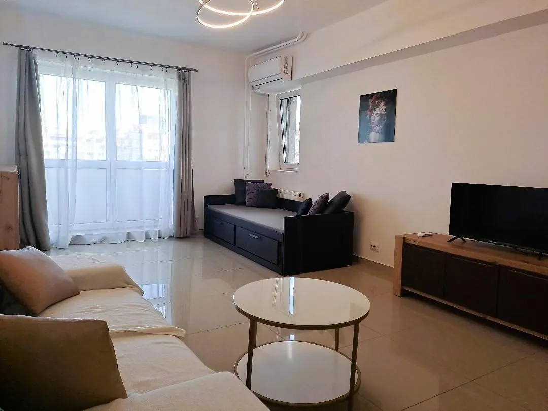 New Luxury Ultra Central Flat At Unirii Square Bükreş