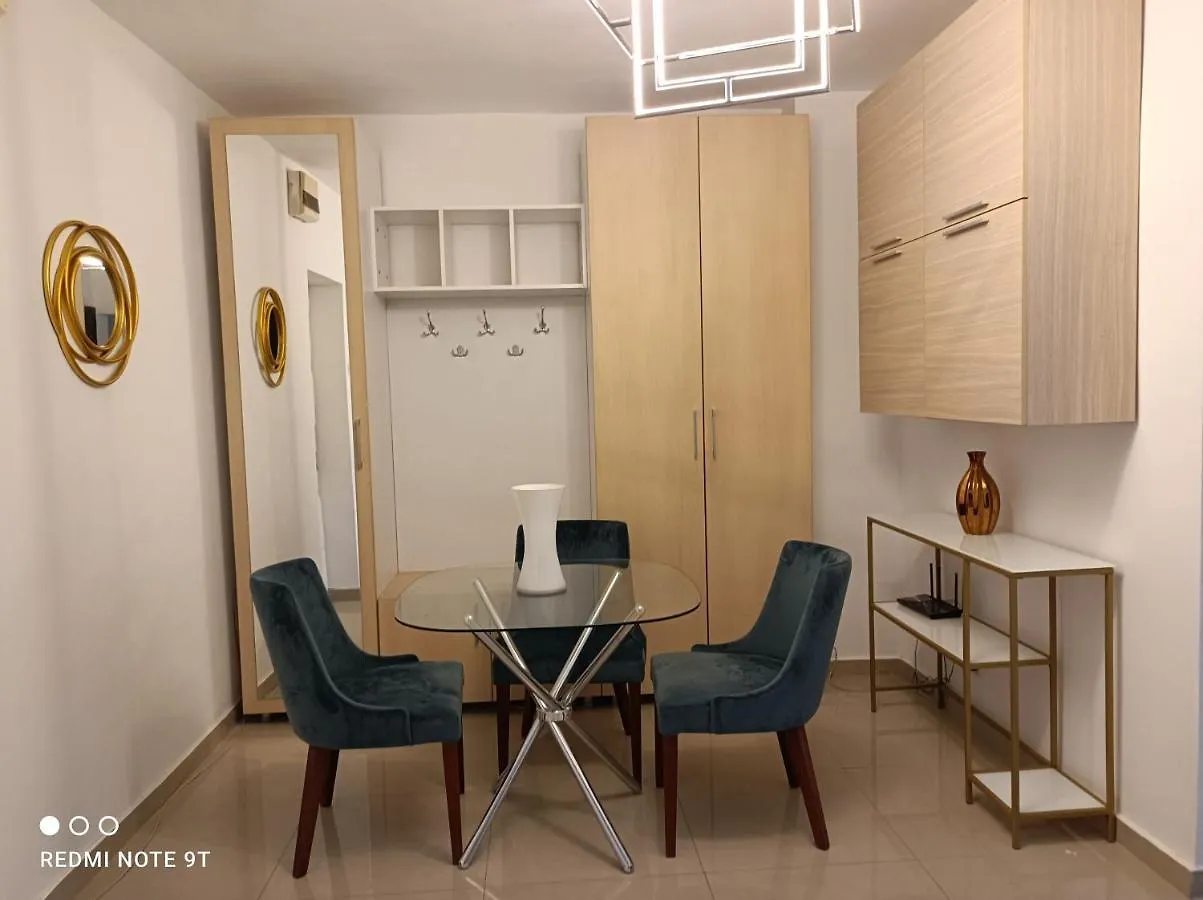 公寓 New Luxury Ultra Central Flat At Unirii Square 布加勒斯特 罗马尼亚
