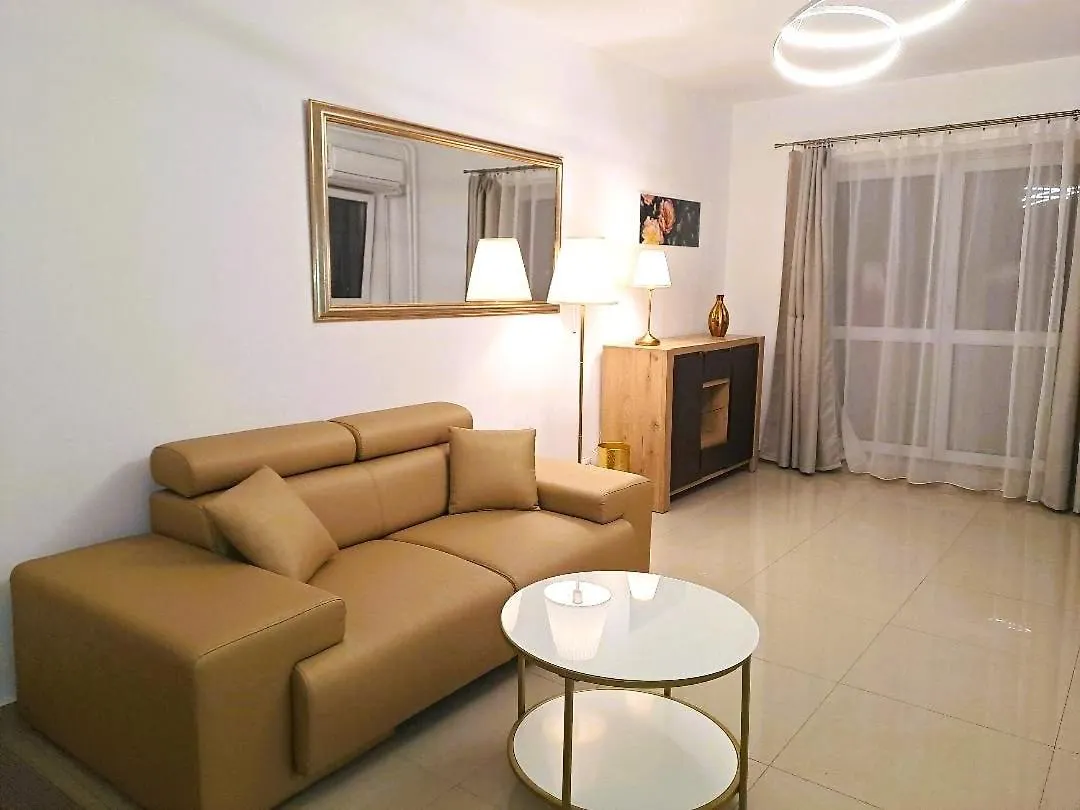 New Luxury Ultra Central Flat At Unirii Square 布加勒斯特 0*,  罗马尼亚
